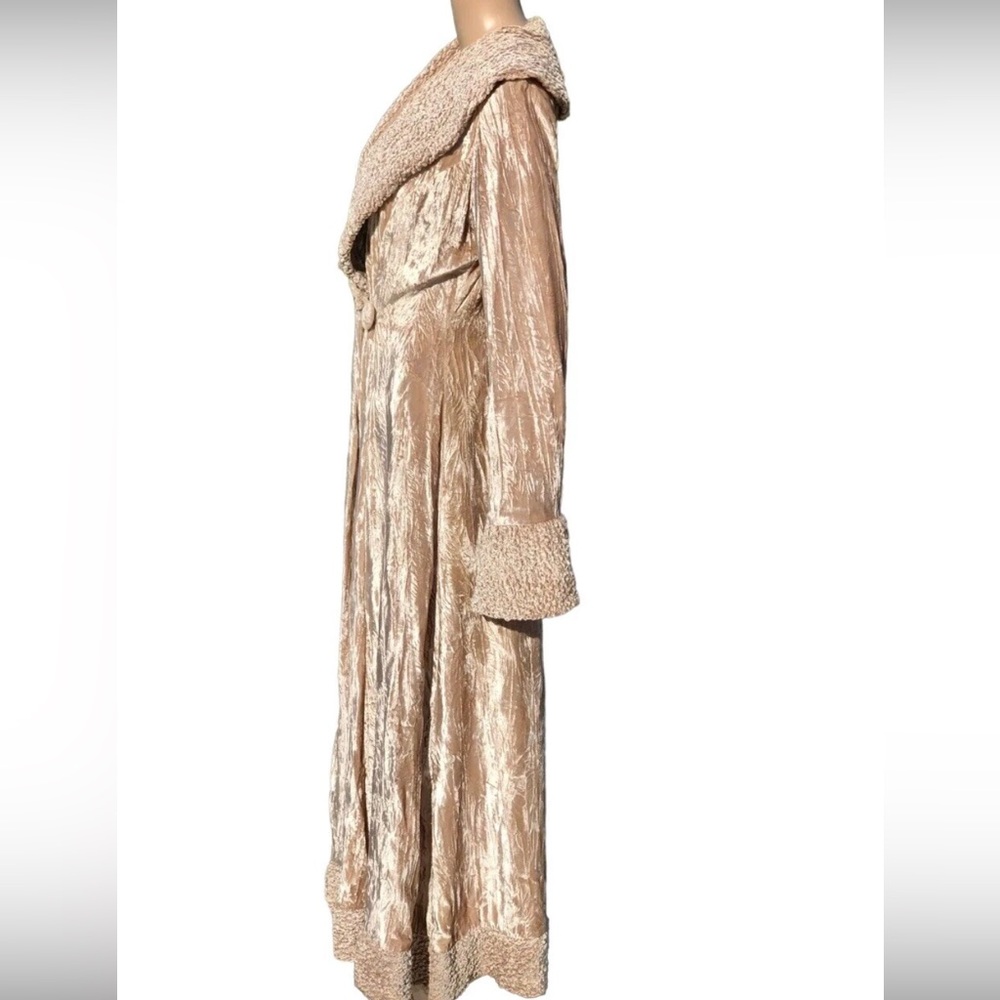 Rare Vintage Chayes Beige Crushed Velvet Princess Coat Robe - Picture 4 of 14